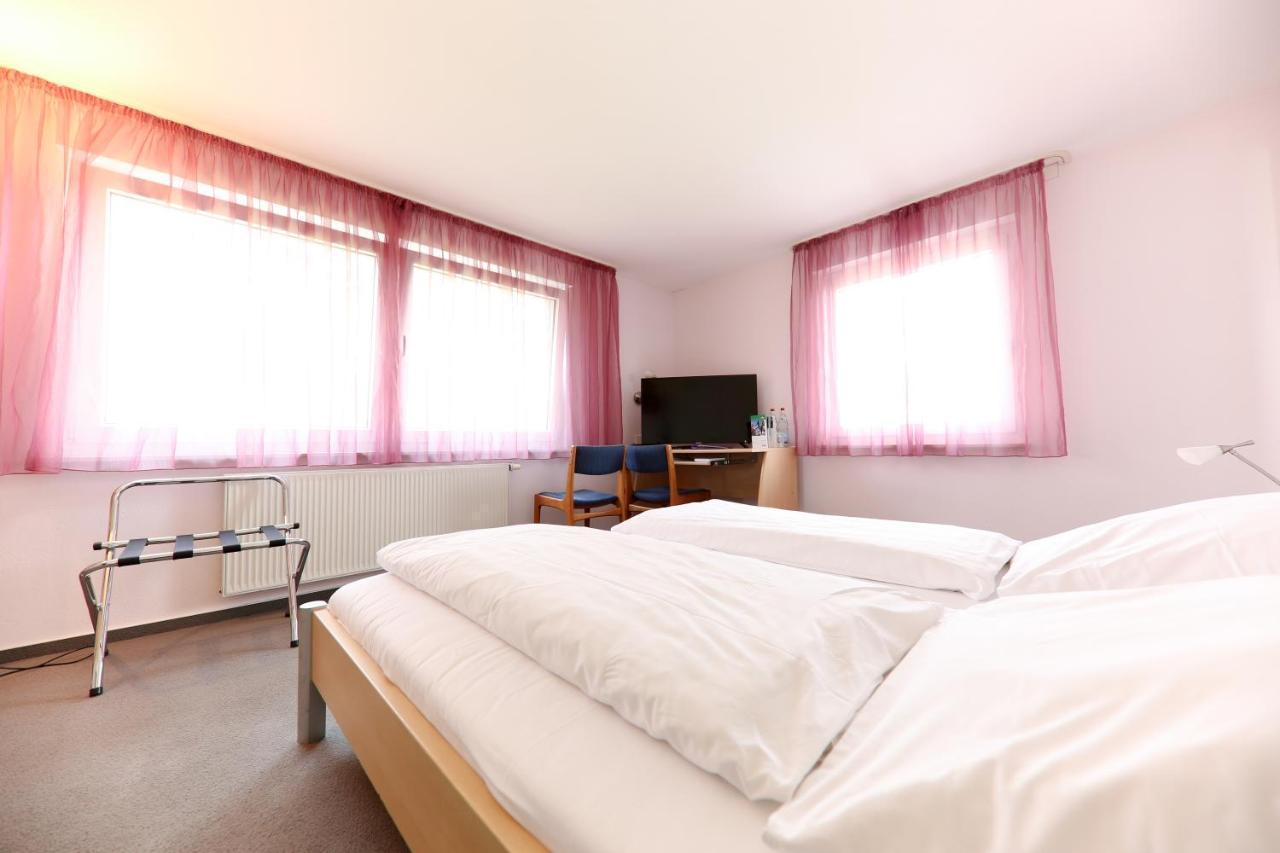 Hotel Albblick บาดบอล ภายนอก รูปภาพ